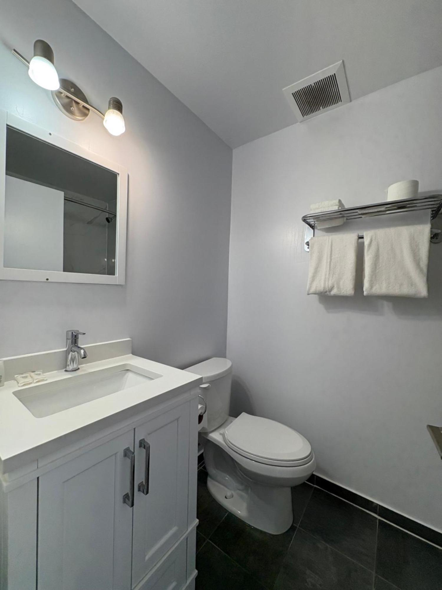 Island View Lodge Powell River Εξωτερικό φωτογραφία